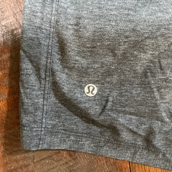Lululemon Men’s Gray Training Shorts Lined Drawstring Size M - Picture 4 of 9